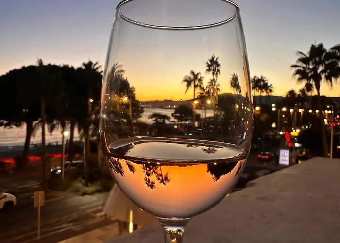 Palais Miramar Cannes